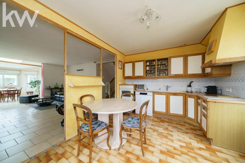 Maison - 148 m² - 6 pièces