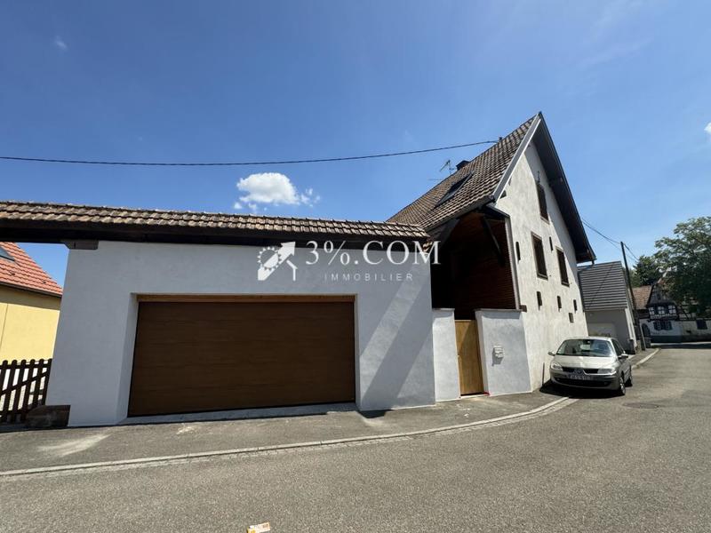 Demeure - 251 m² - 8 pièces