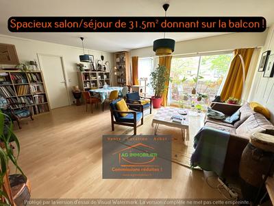 Appartement - 100 m² - 5 pièces