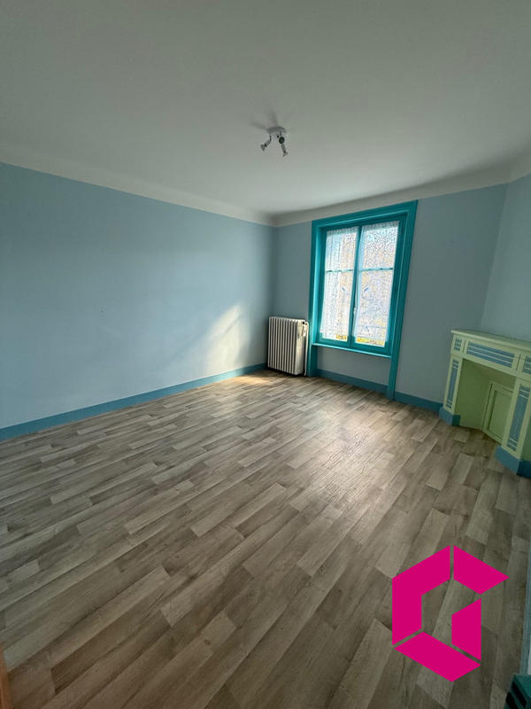 Maison - 100 m² - 5 pièces