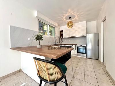 Appartement - 55 m² - 3 pièces