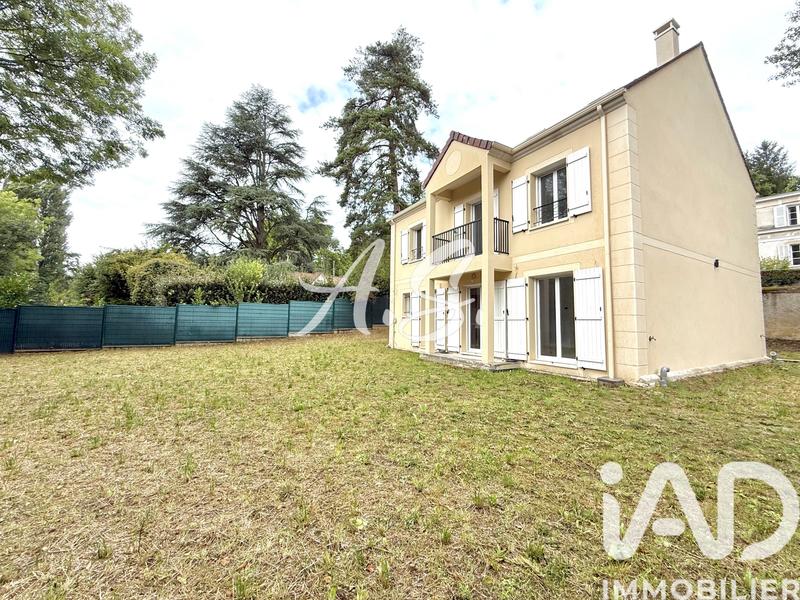 Maison - 146 m² - 6 pièces