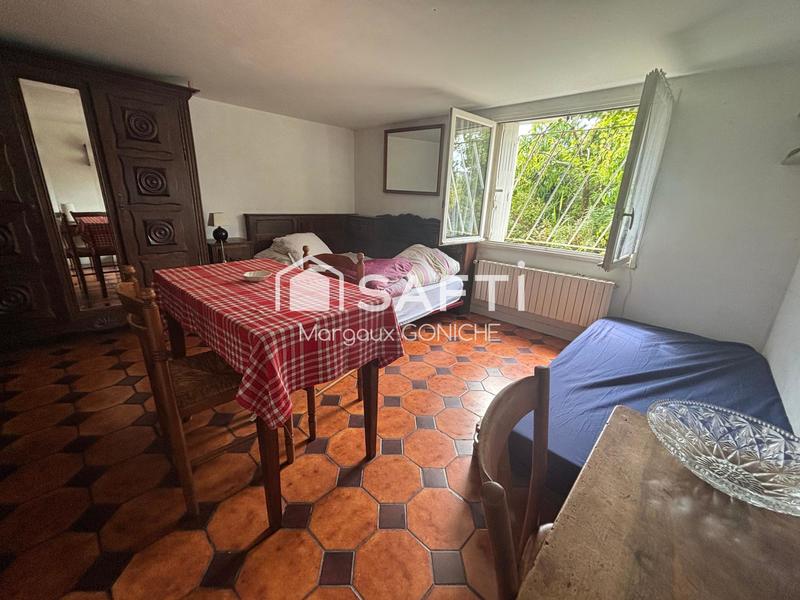 Maison - 153 m² - 7 pièces