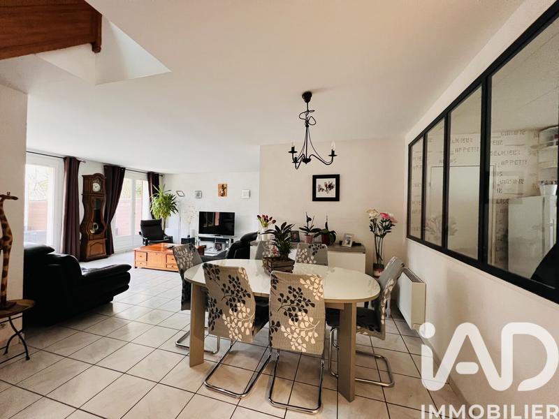Maison - 155 m² - 7 pièces