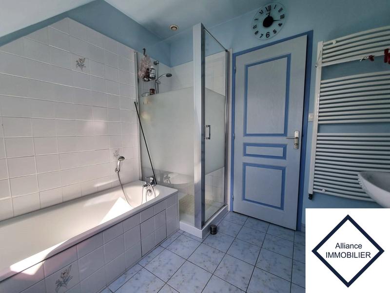 Maison - 89 m² - 5 pièces