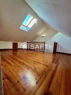 Maison - 85 m² - 4 pièces