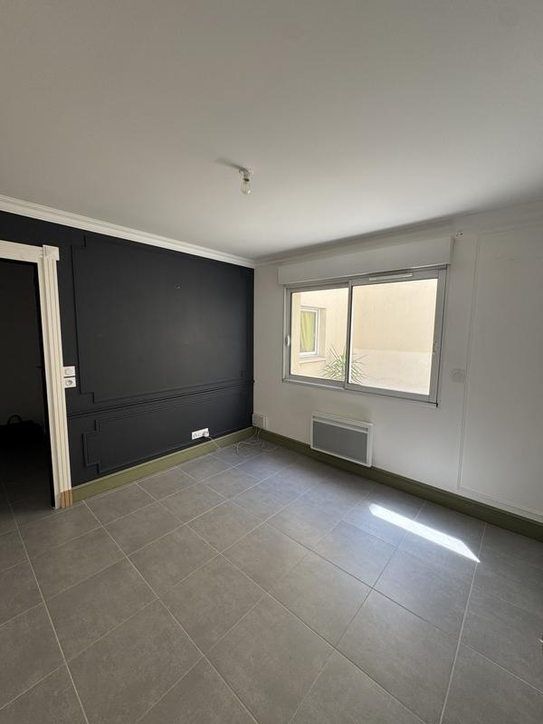 Appartement - 90 m² - 4 pièces