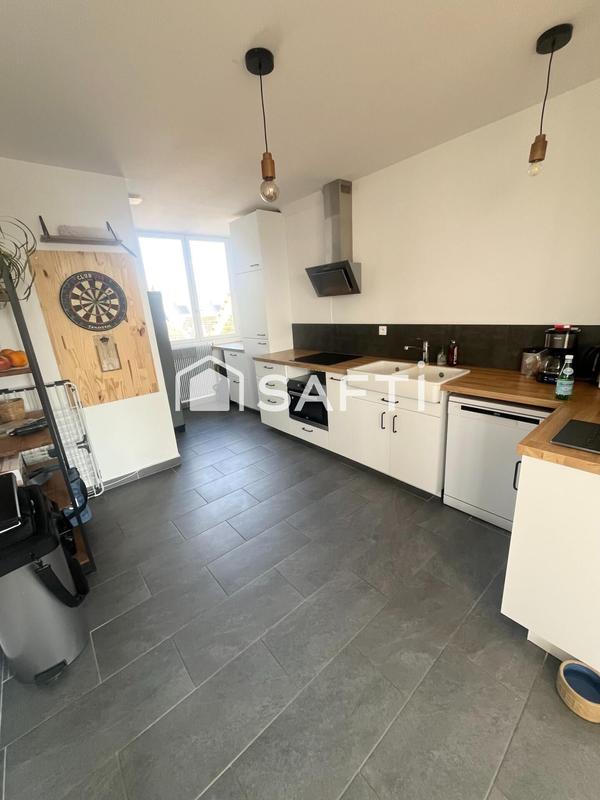 Appartement - 90 m² - 5 pièces