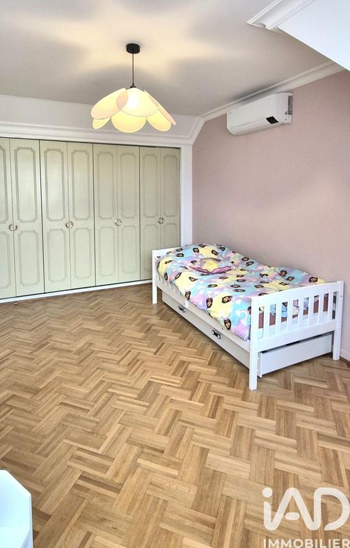 Maison - 150 m² - 7 pièces