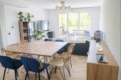 Appartement - 73 m² - 2 pièces