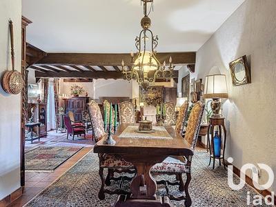 Maison - 187 m² - 6 pièces