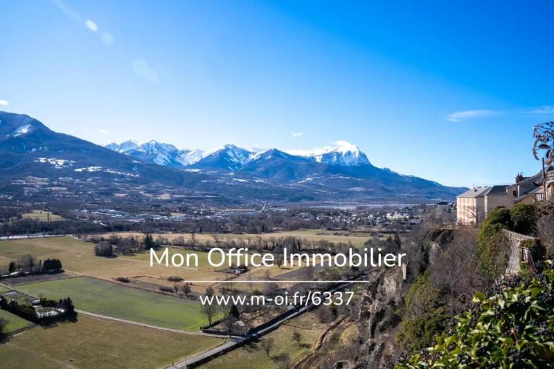 Appartement - 79 m² - 3 pièces