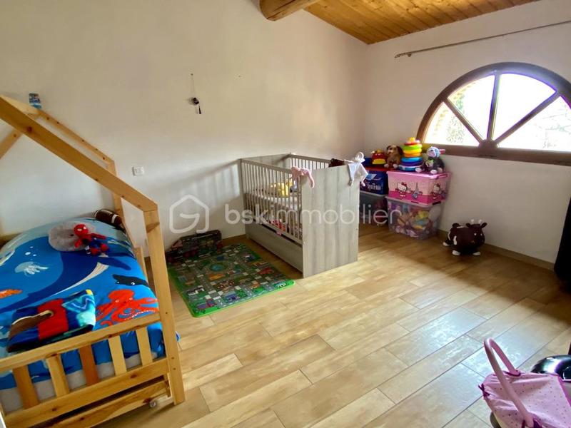 Demeure - 272 m² - 10 pièces