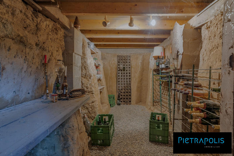 Maison - 186 m² - 7 pièces