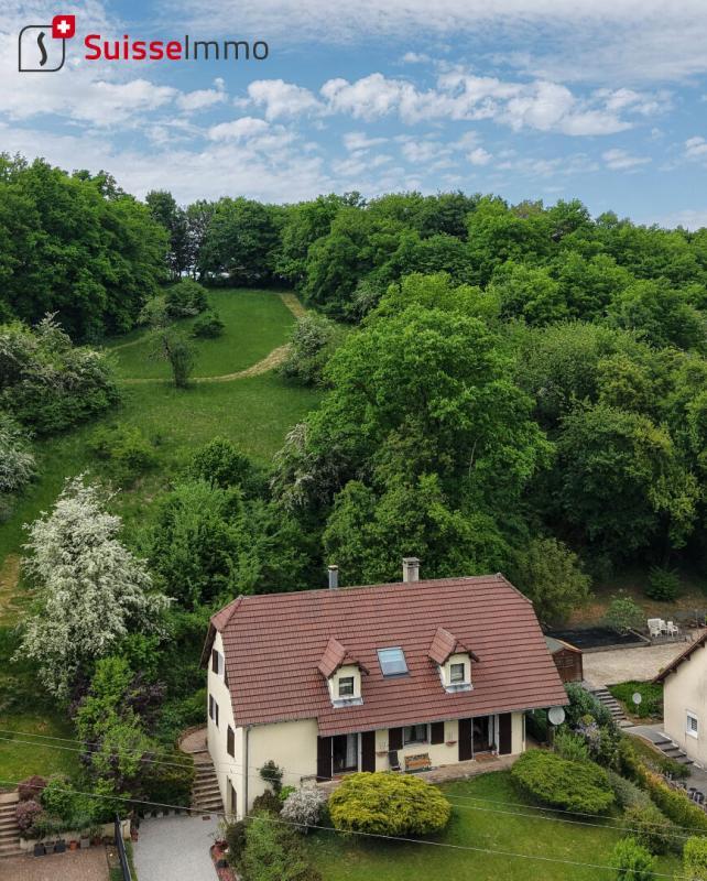 Maison - 190 m² - 8 pièces