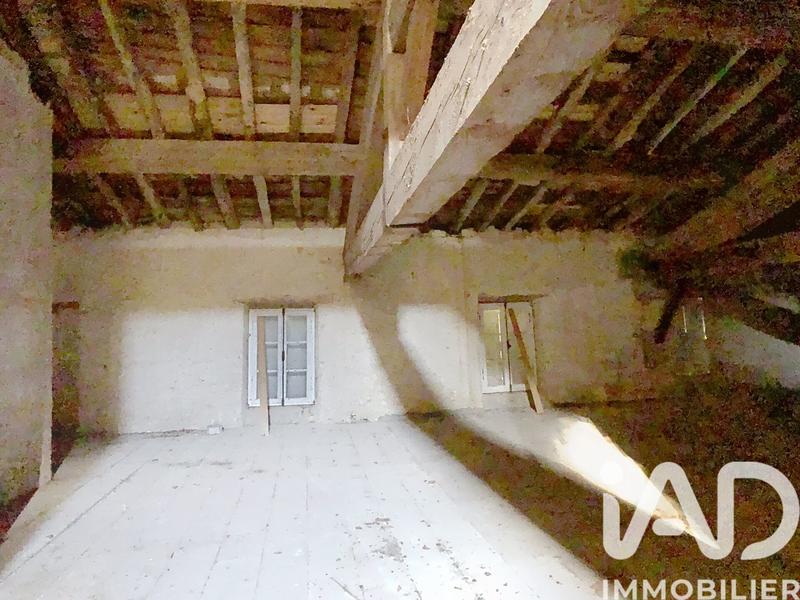 Maison - 465 m² - 12 pièces