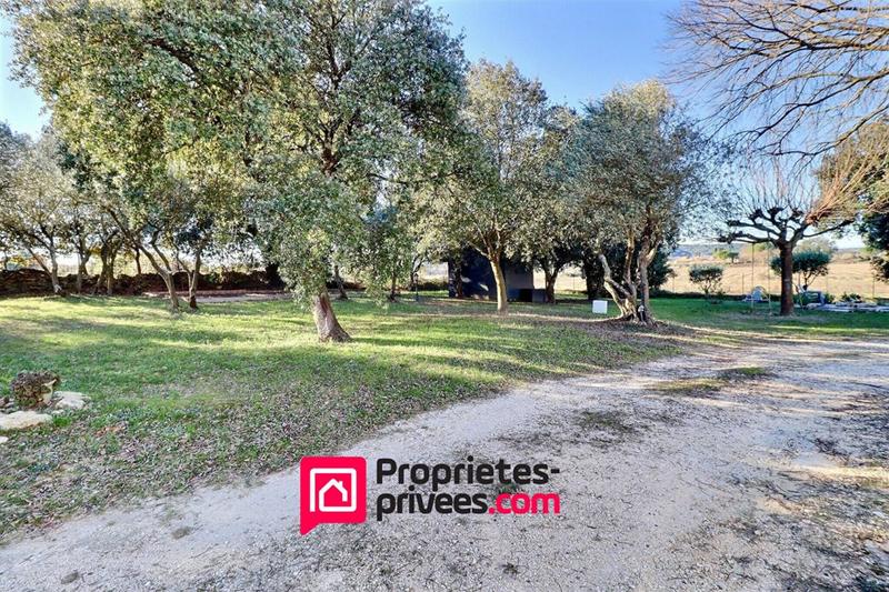 Villa - 222 m² - 10 pièces