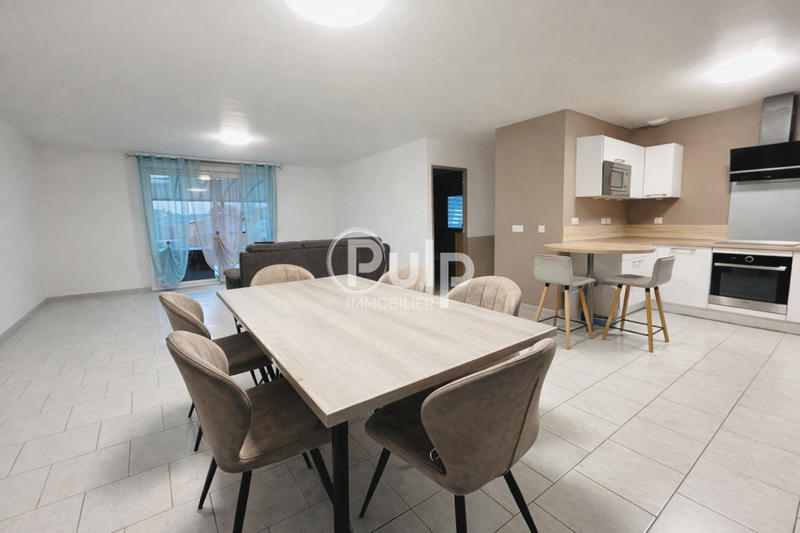 Maison - 85 m² - 5 pièces