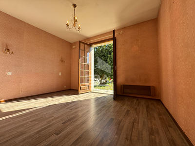 Maison - 143 m² - 6 pièces