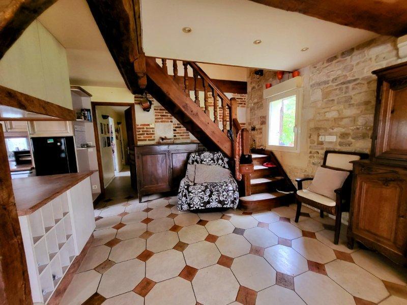 Maison - 200 m² - 7 pièces