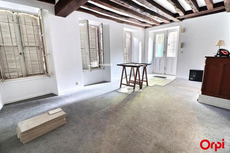 Maison - 210 m² - 9 pièces