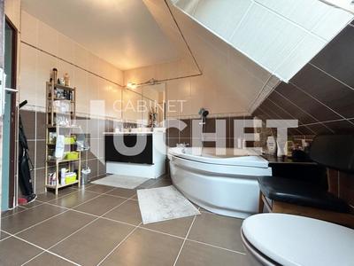 Maison - 162 m² - 7 pièces