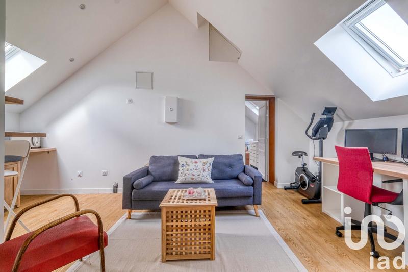 Maison - 166 m² - 6 pièces