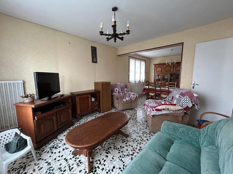 Maison - 90 m² - 4 pièces