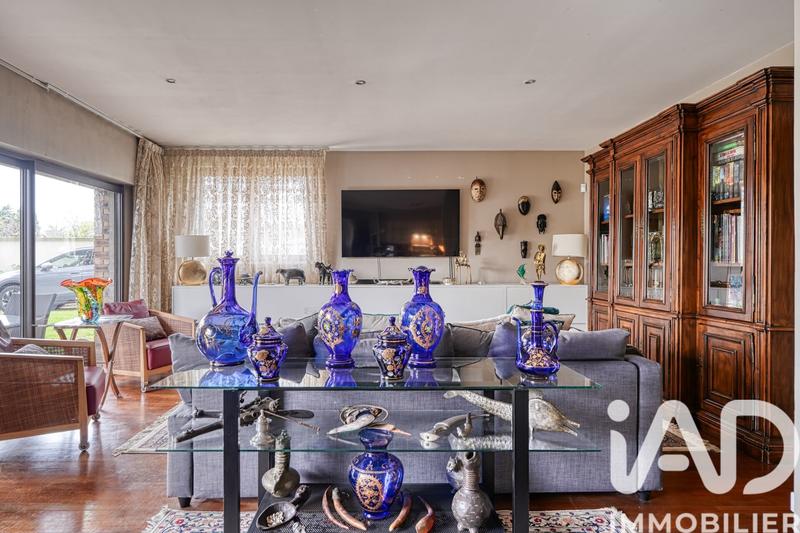 Maison de maîtres - 196 m² - 8 pièces