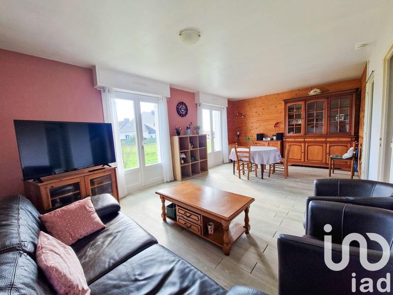 Maison - 98 m² - 5 pièces