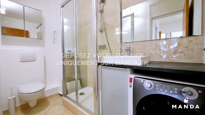 Chambre - 9 m² - 5 pièces