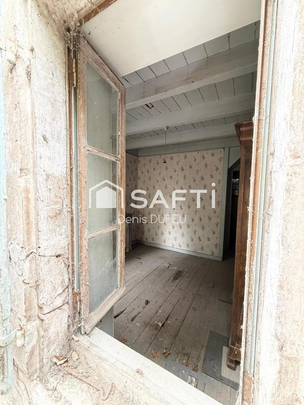 Maison - 210 m² - 8 pièces