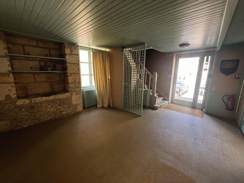 Maison - 377 m² - 12 pièces