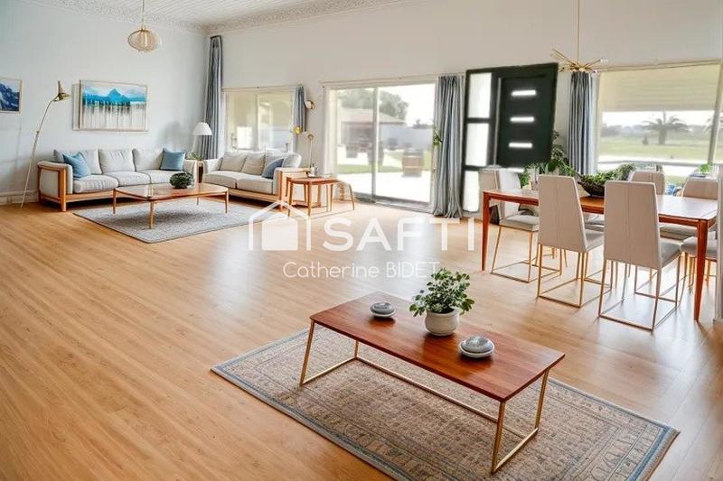 Maison - 500 m² - 9 pièces