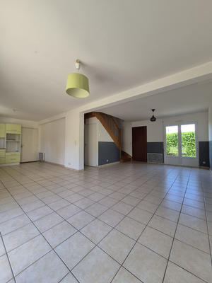 Maison - 84 m² - 4 pièces