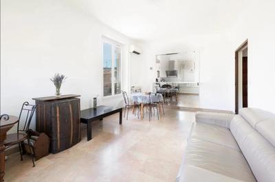 Maison de ville - 195 m² - 9 pièces