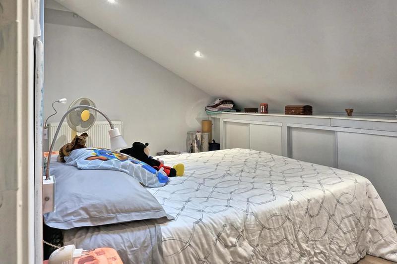 Duplex - 137 m² - 6 pièces