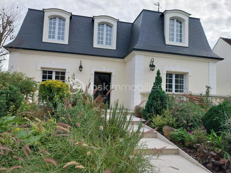 Maison - 165 m² - 6 pièces