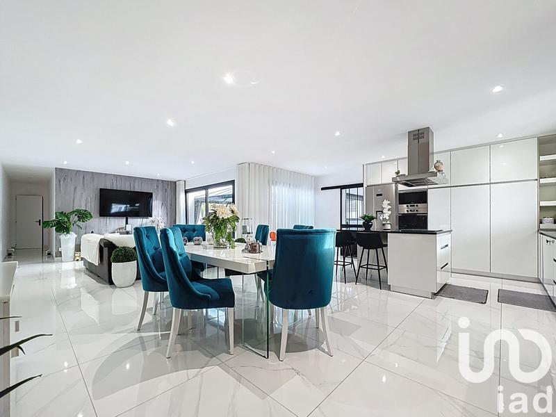 Maison - 131 m² - 5 pièces