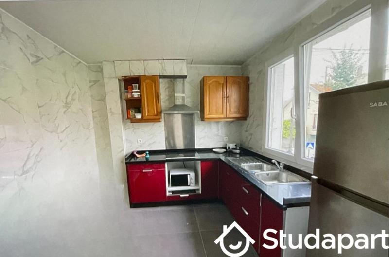 Chambre - 13 m² - 1 pièce