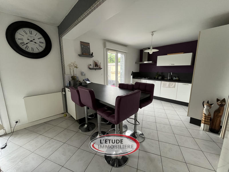 Maison - 107 m² - 6 pièces