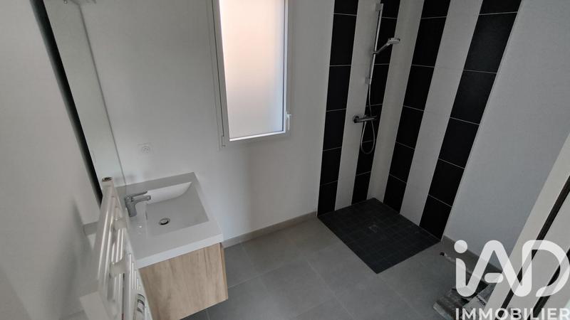 Maison - 98 m² - 4 pièces