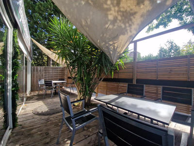 Fonds de commerce - Hôtellerie / Restauration - 150 m²