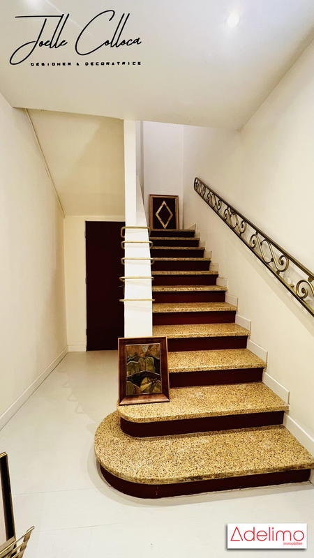 Maison - 180 m² - 5 pièces