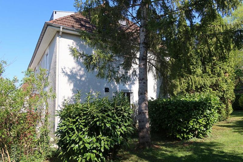 Maison de village - 222 m² - 9 pièces