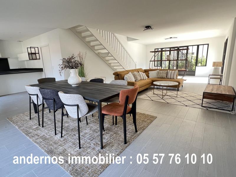 Maison contemporaine - 156 m² - 5 pièces