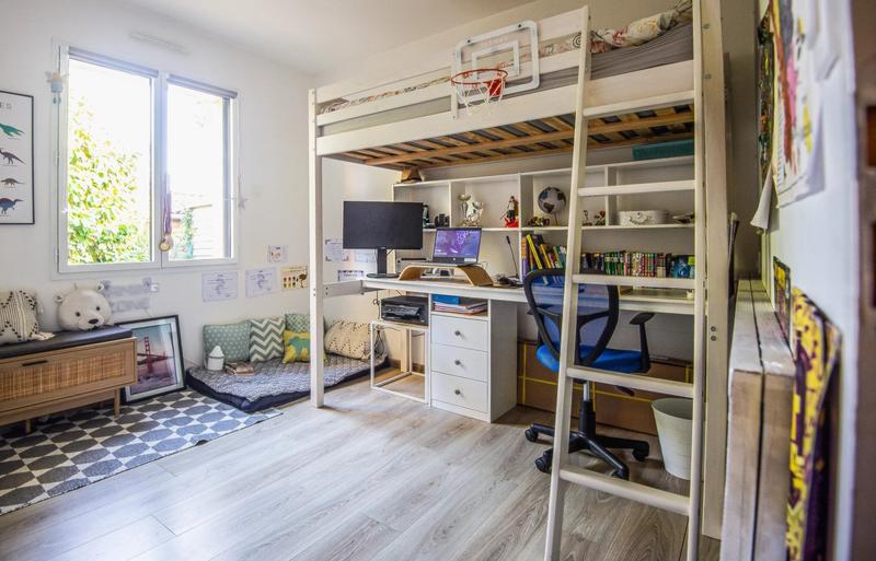 Maison - 97 m² - 5 pièces