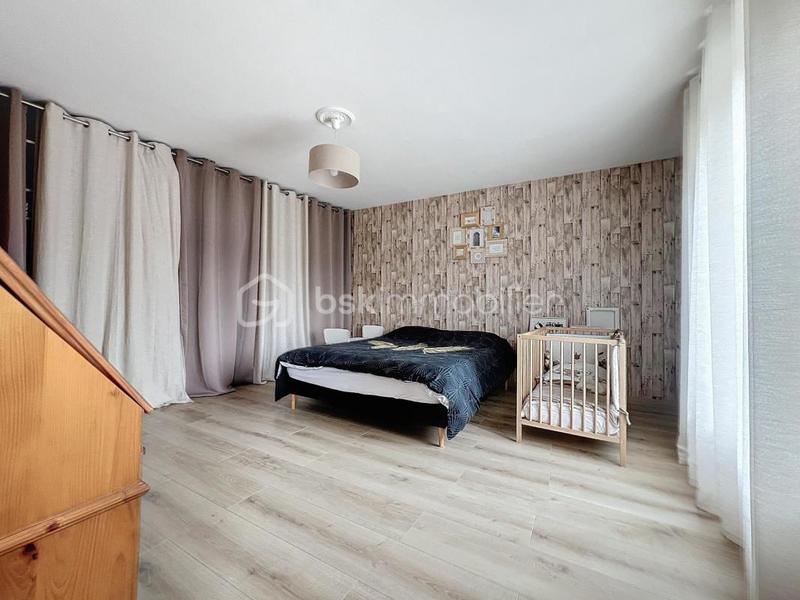 Maison en pierre - 160 m² - 6 pièces