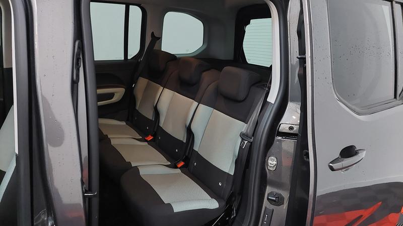 Citroën Berlingo Taille m BlueHDi 100 s&amp;amp;S Bvm Shine