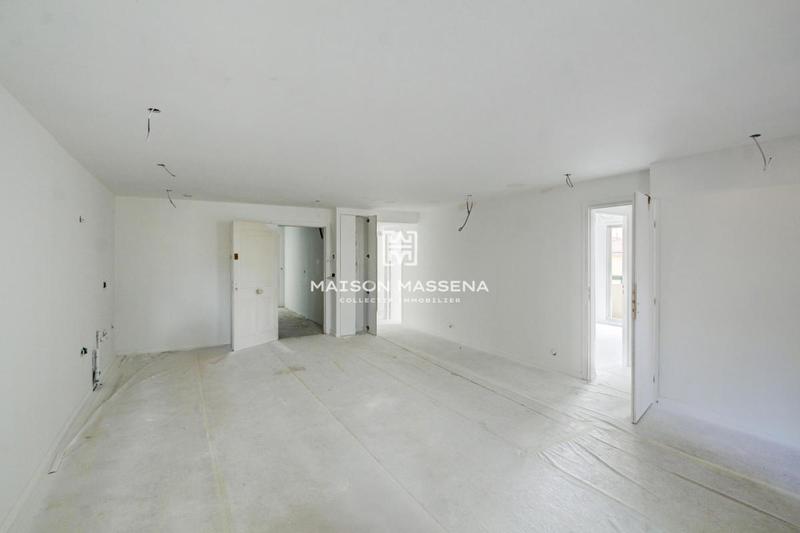 Appartement - 122 m² - 6 pièces
